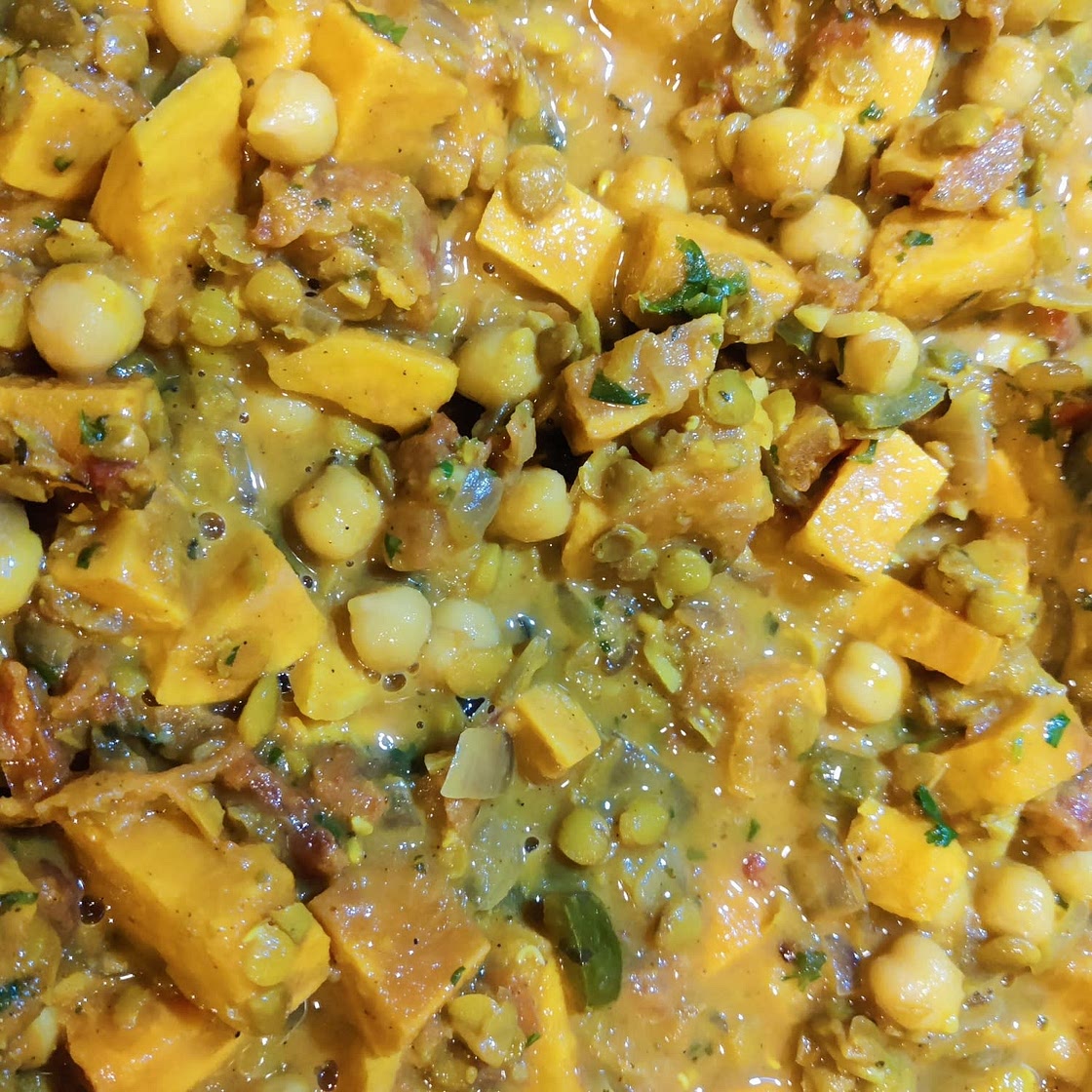 Lentil & sweet potato curry