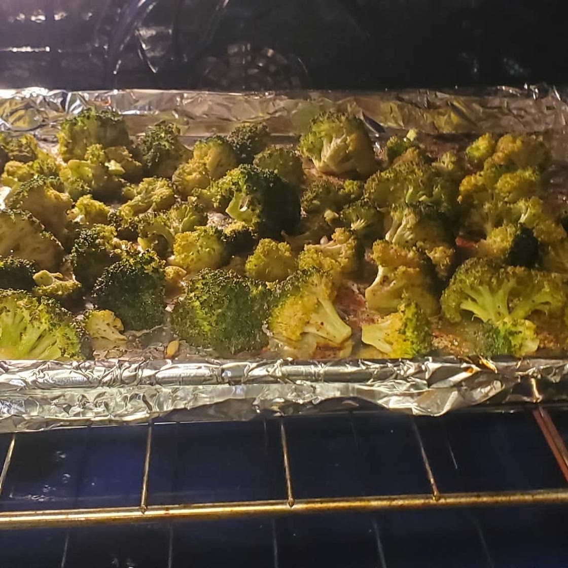 Roasted Garlic Lemon Broccoli