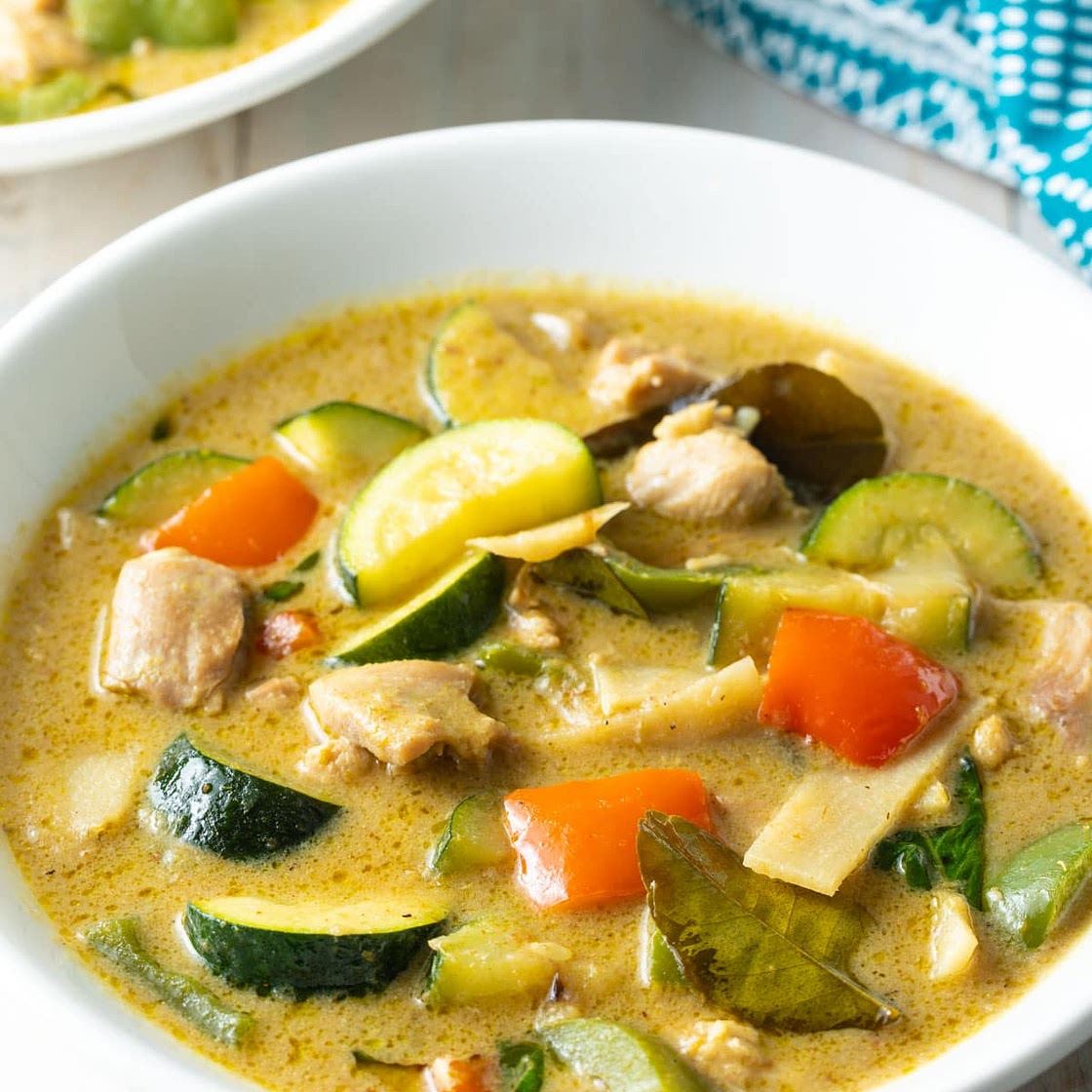 Green Chicken Curry (Instant Pot)