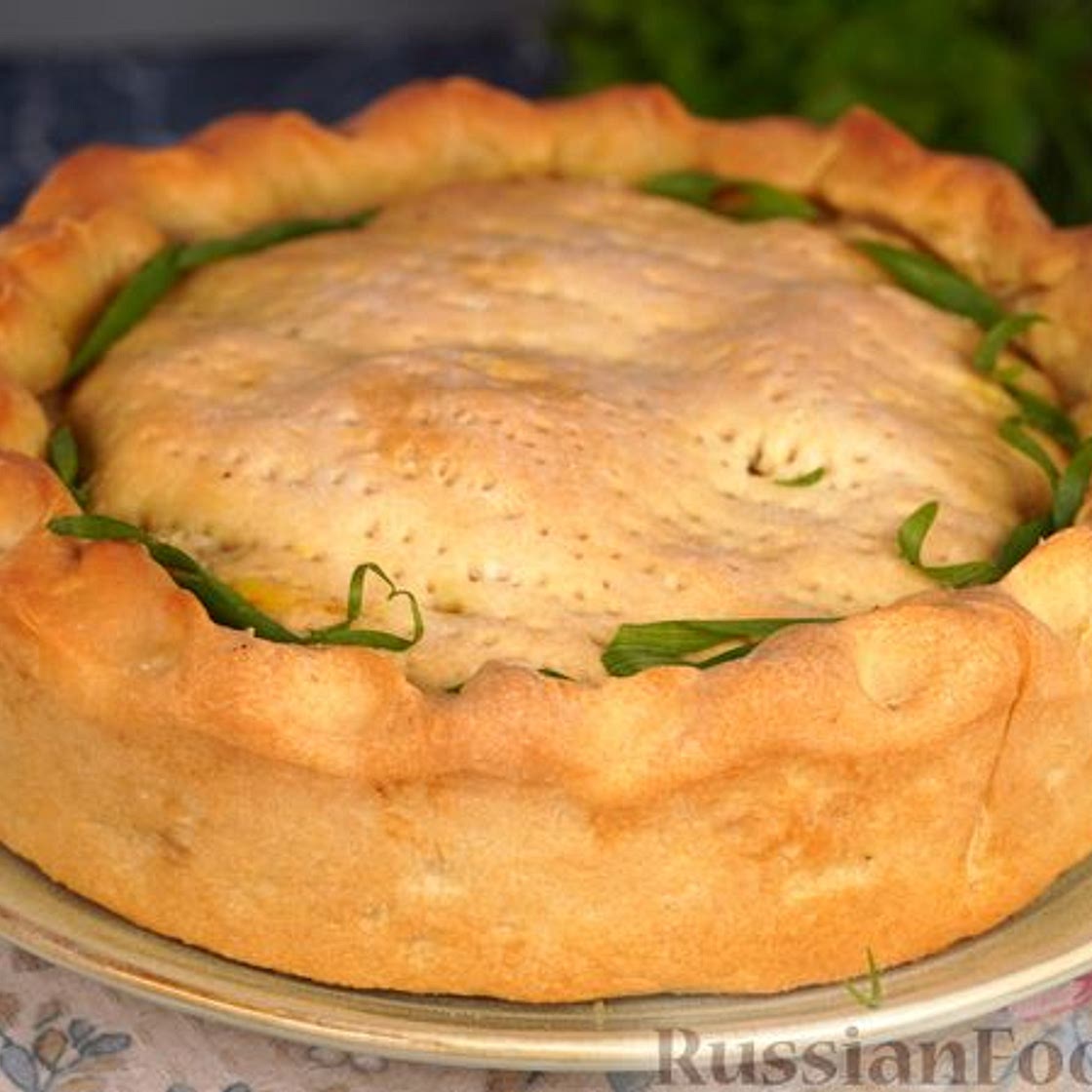 Песочный пирог с картофельно-луковой начинкой