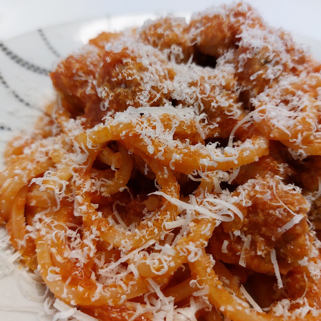 Spaghetti and meatballs
