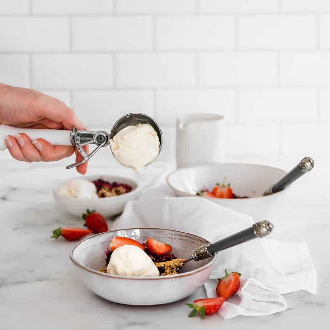 Easy Berry Crisp