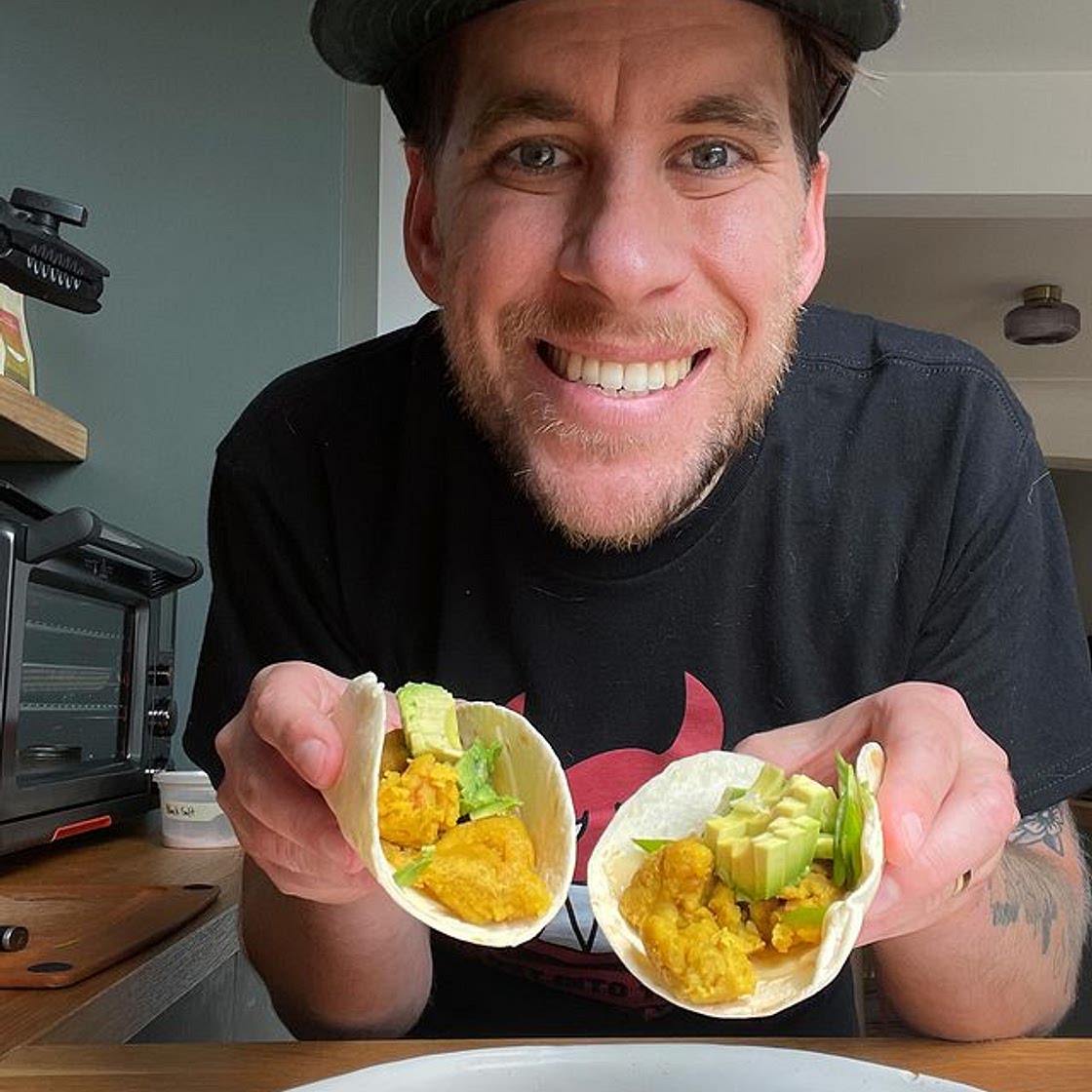 THE VEGAN 🐣 EGG RECIPE 👇 Did you know this egg is made from lent