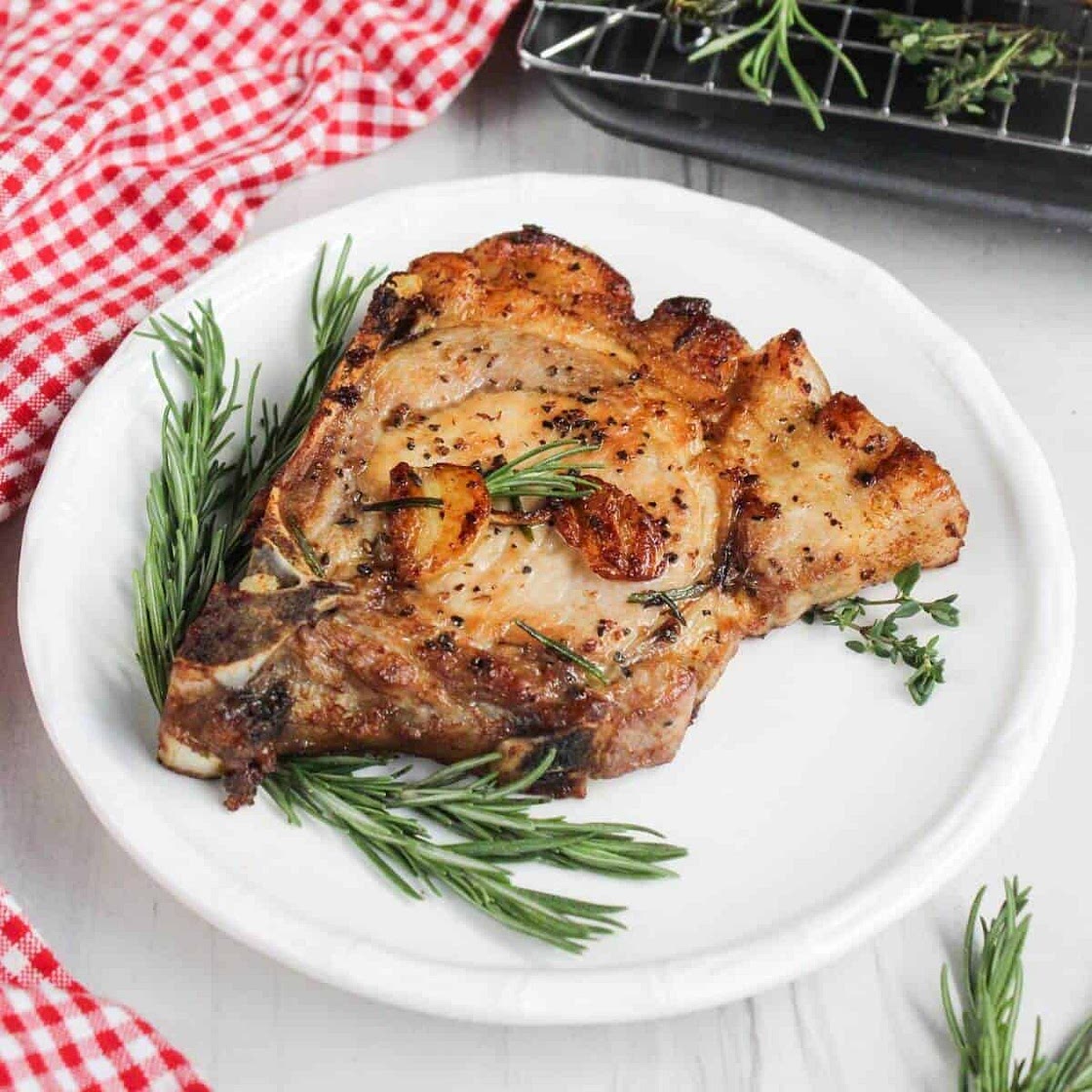 Pan Fried Pork Chops (Bone-In)