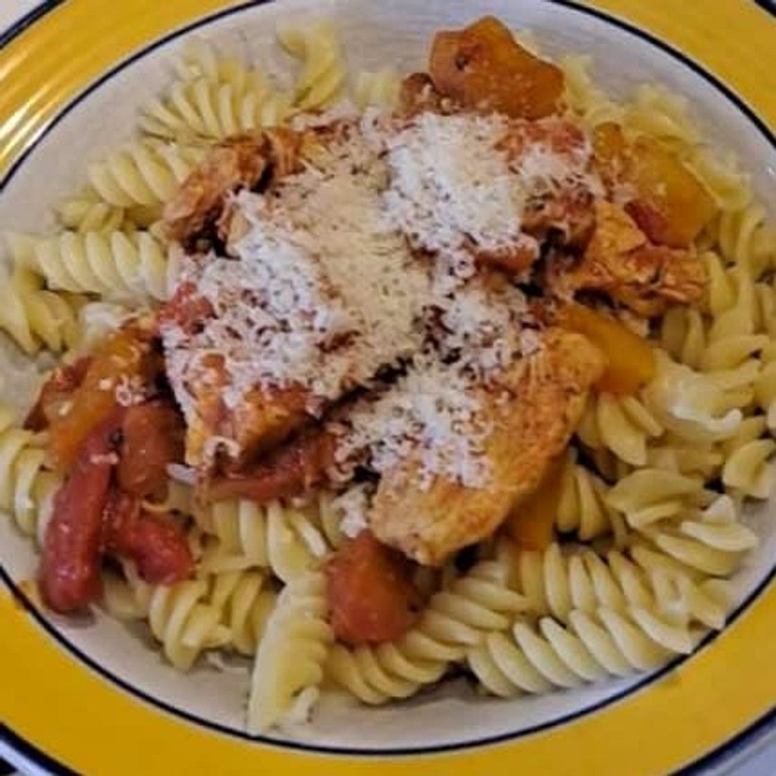 Chicken Fajita Pasta | Slimming & Weight Watchers Friendly