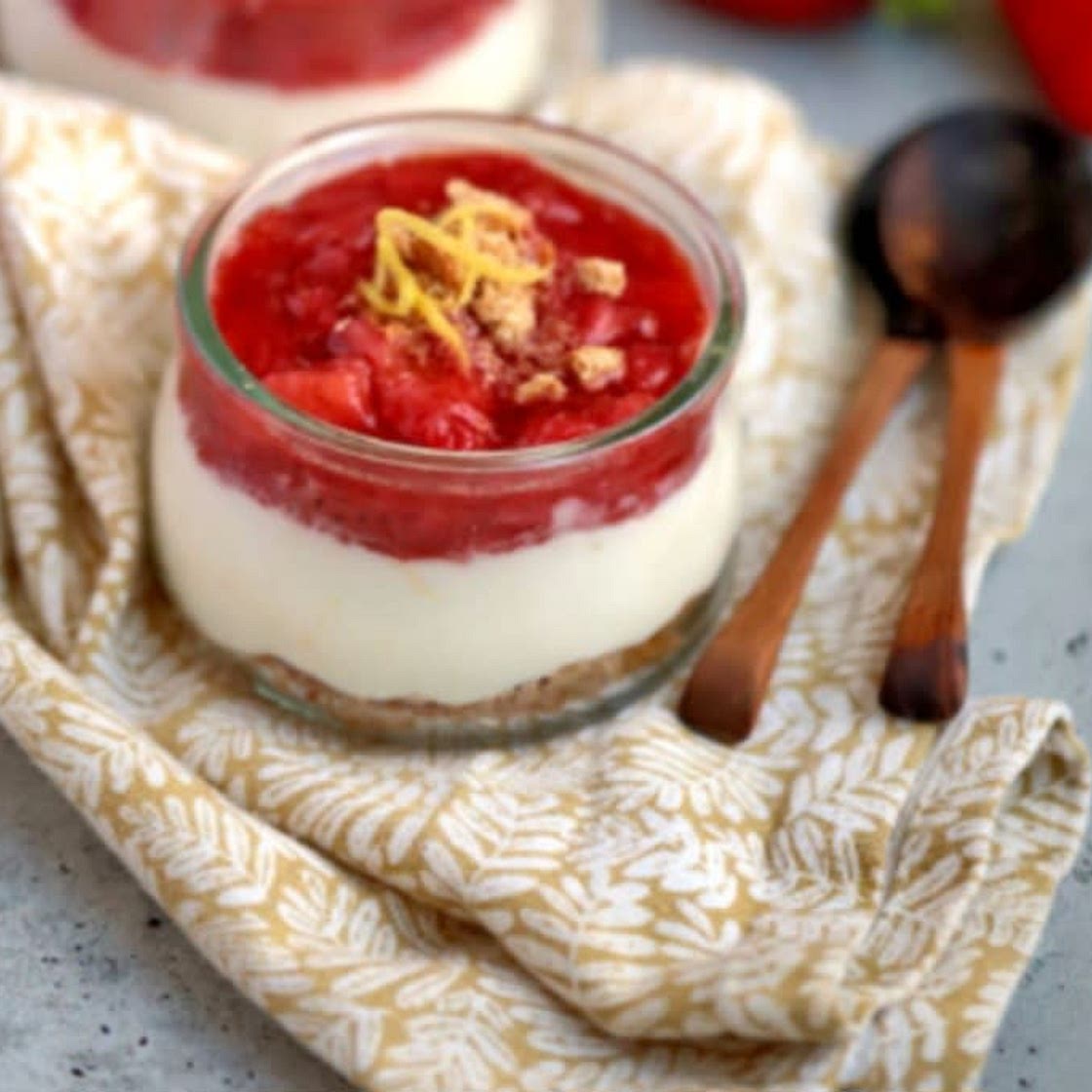 Cottage cheese parfait
