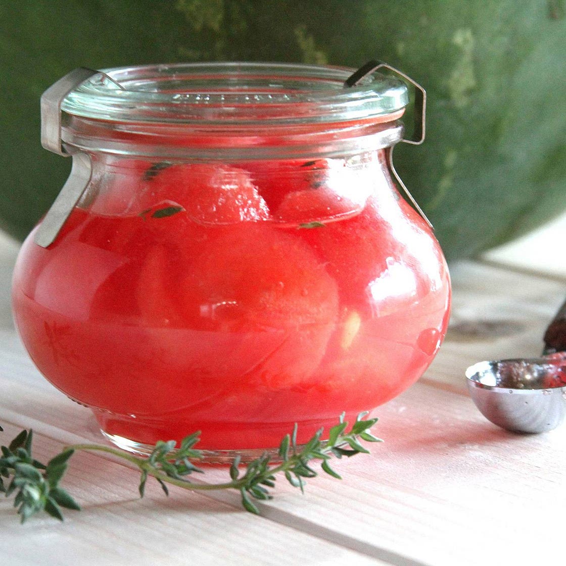 Quick Pickled Watermelon