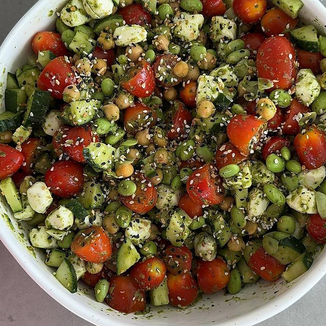 this entire recipe has 81G PROTEIN!! sign me up for all the lett