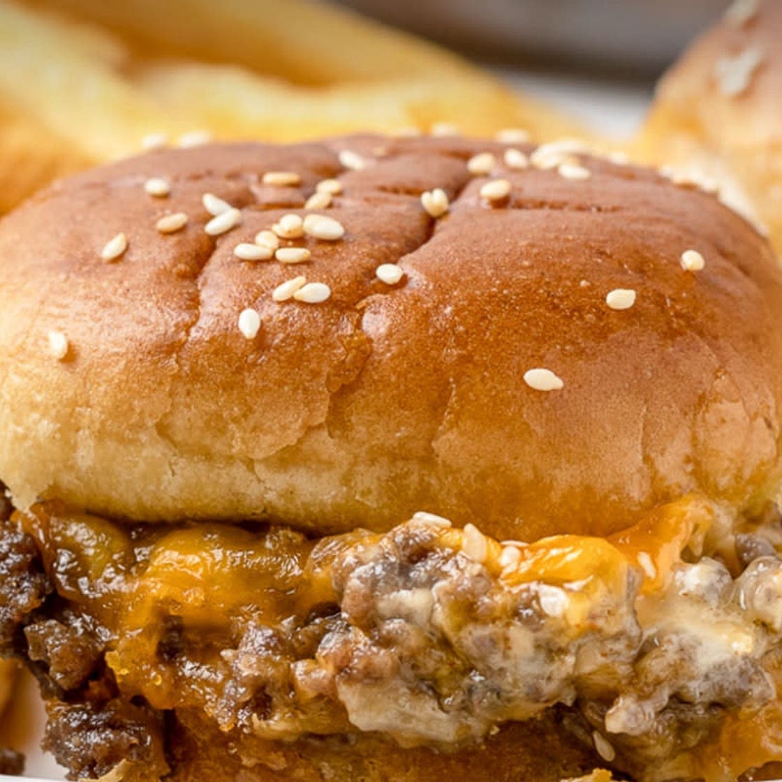 Cheeseburger fries