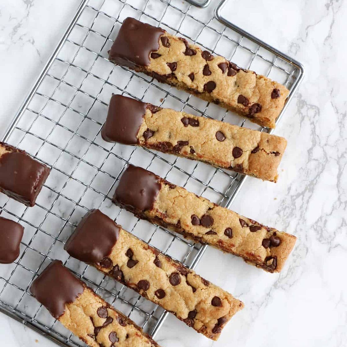 D'licious Chocolate Chip Sticks