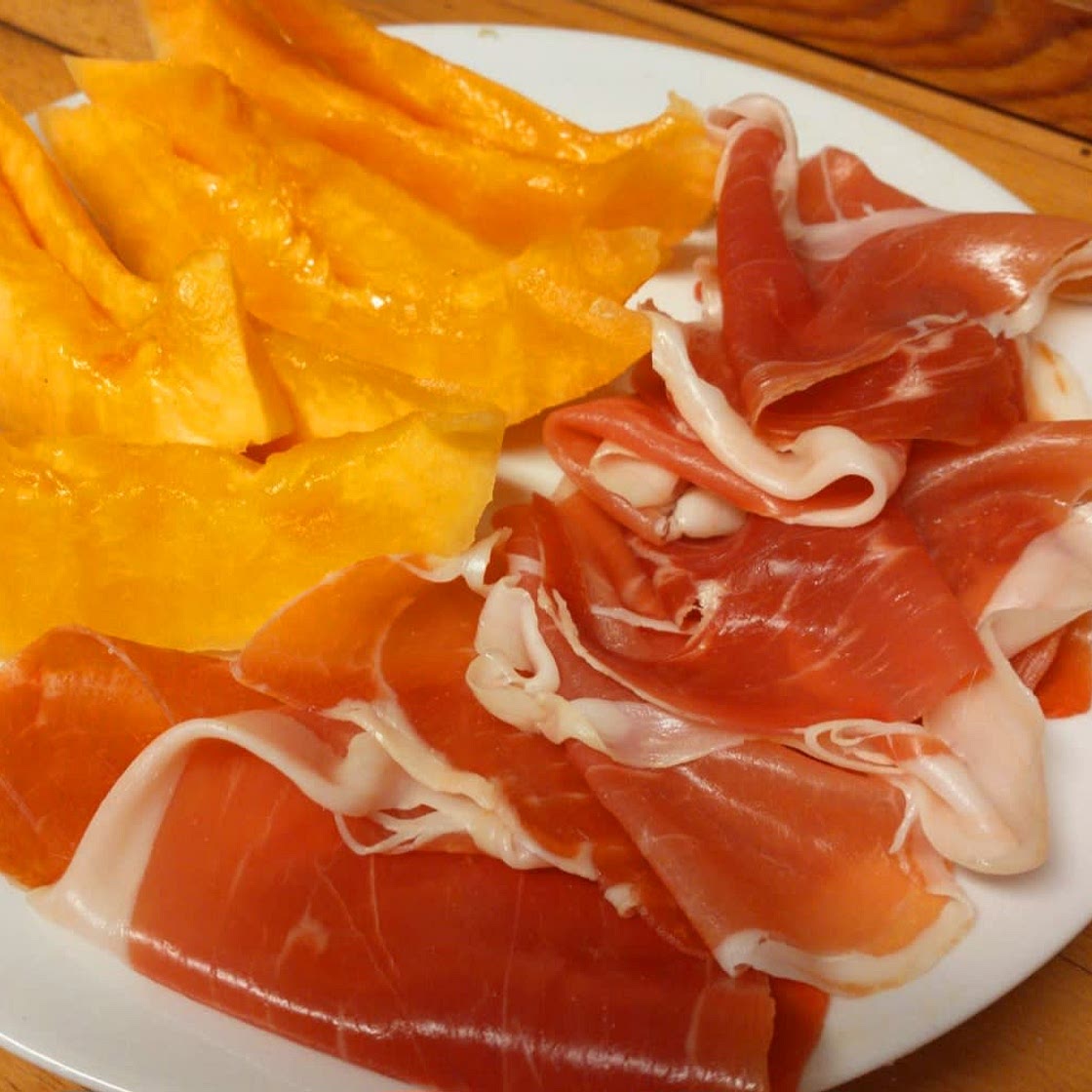 Melon and dry cured ham