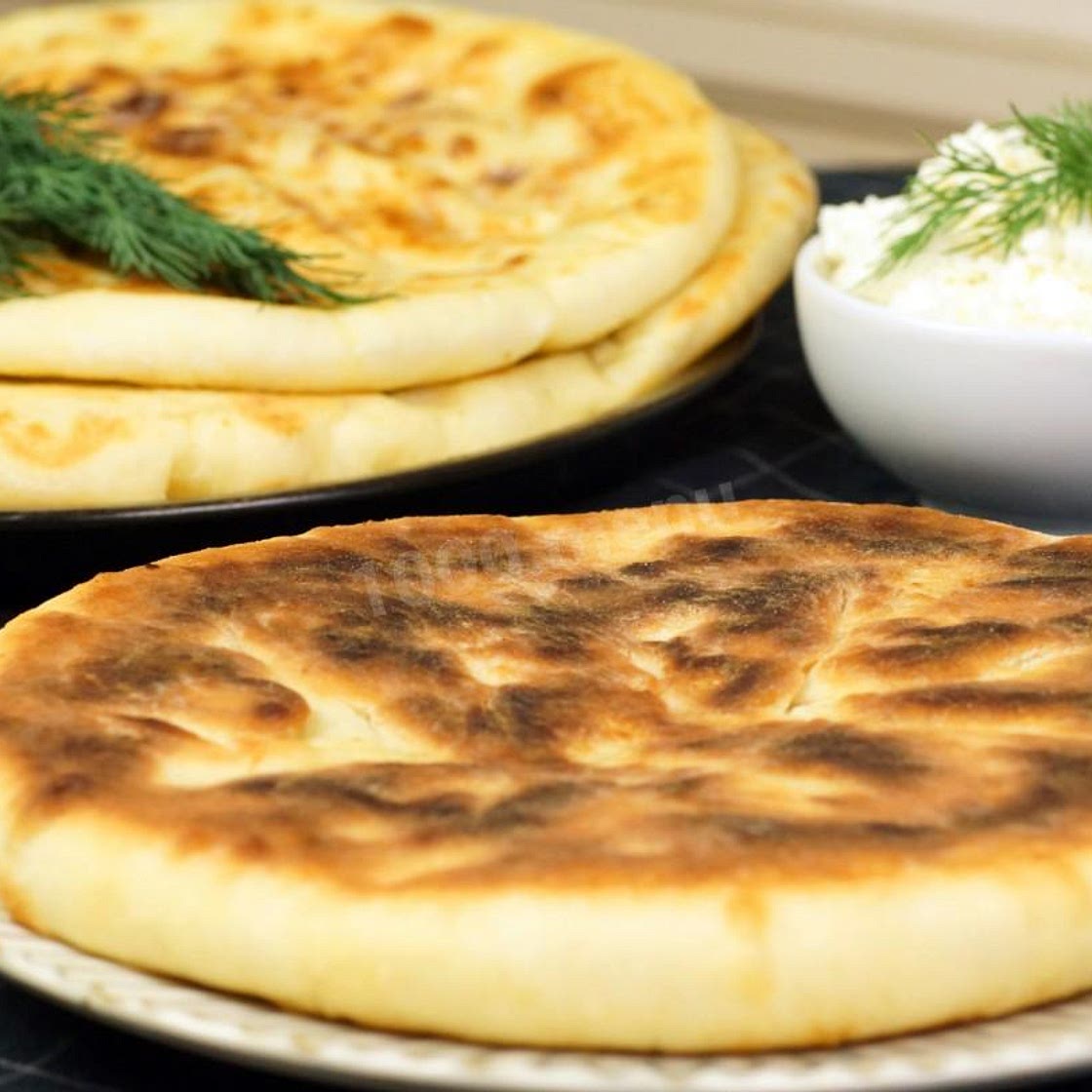 Лепешки с творогом и укропом Хачапури