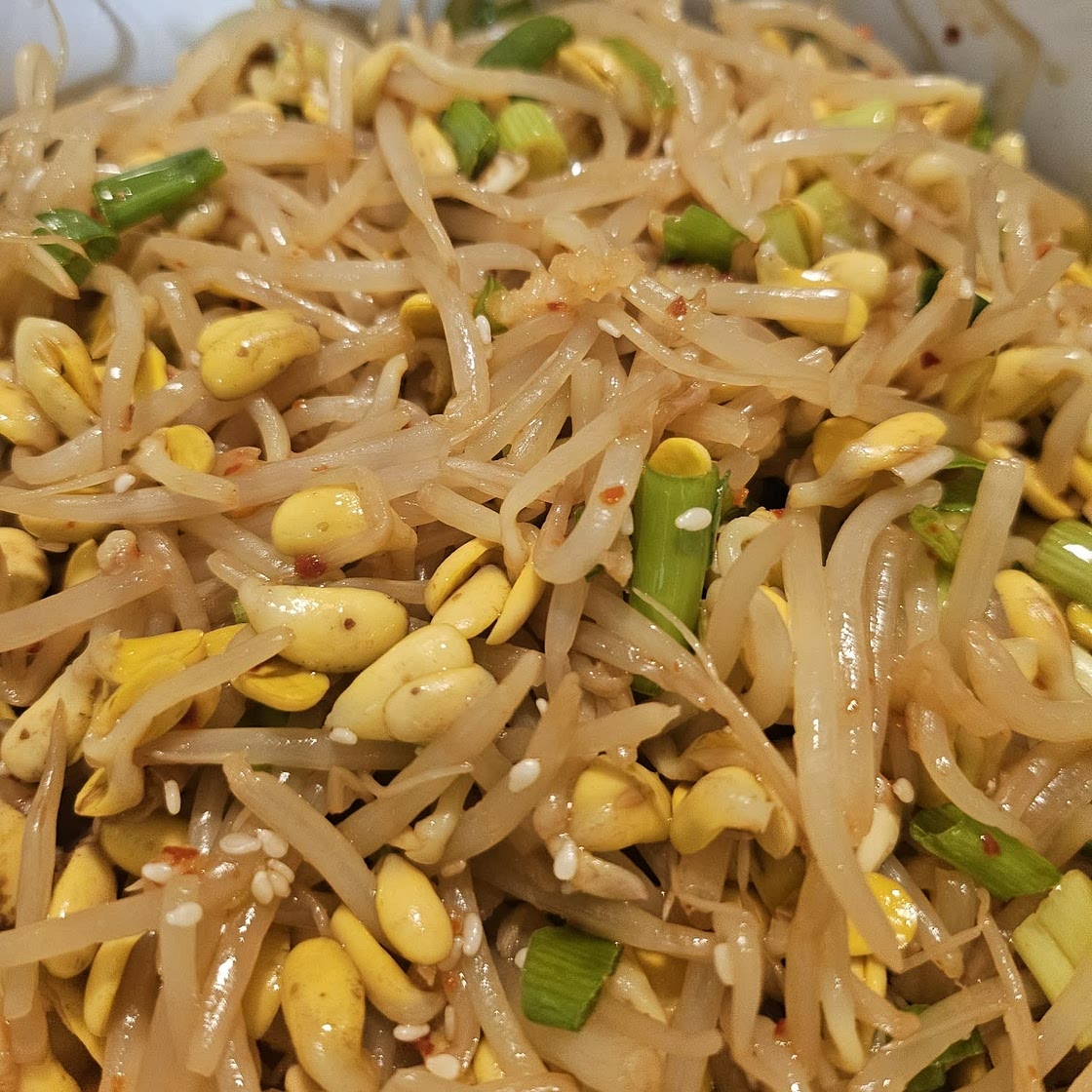 Kongnamul-muchim