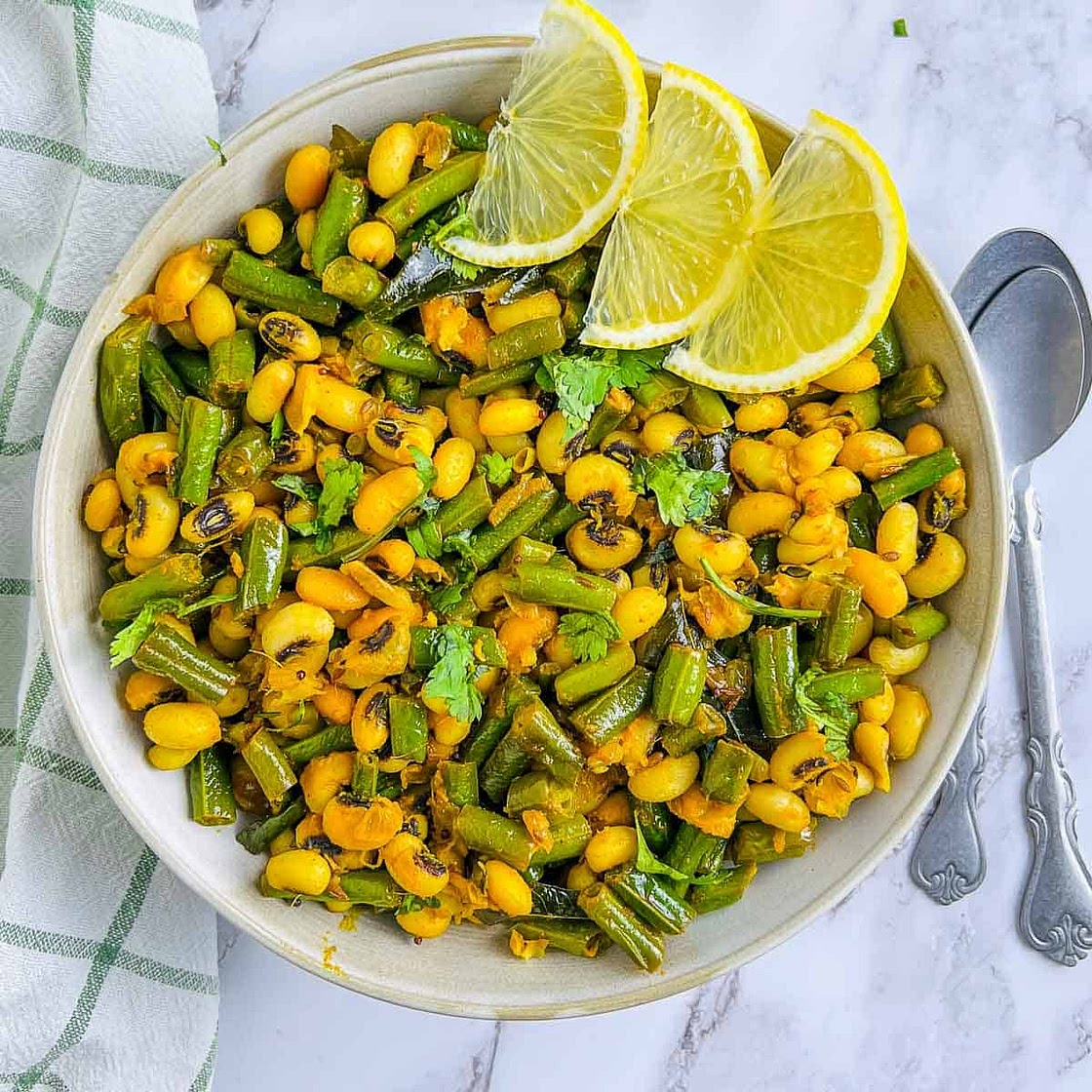 Green Beans and Black Eyed Peas Stir Fry