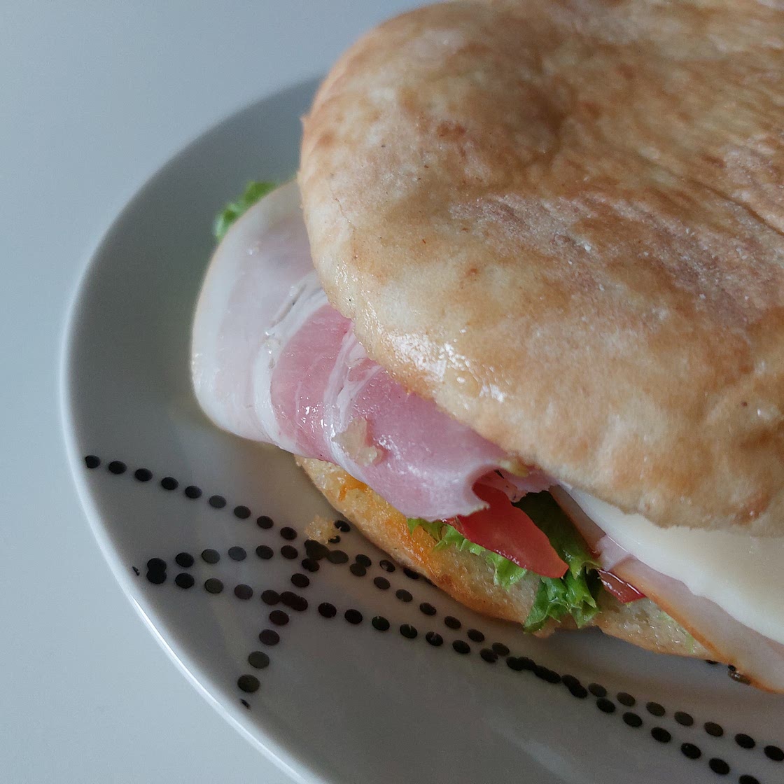 Sandwich - Porchetta and artichokes