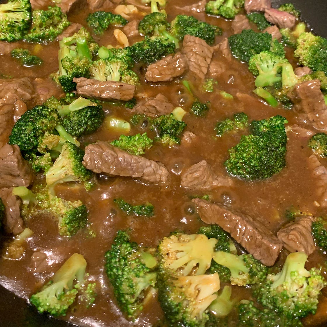 Quick and Easy Saucy Beef & Broccoli