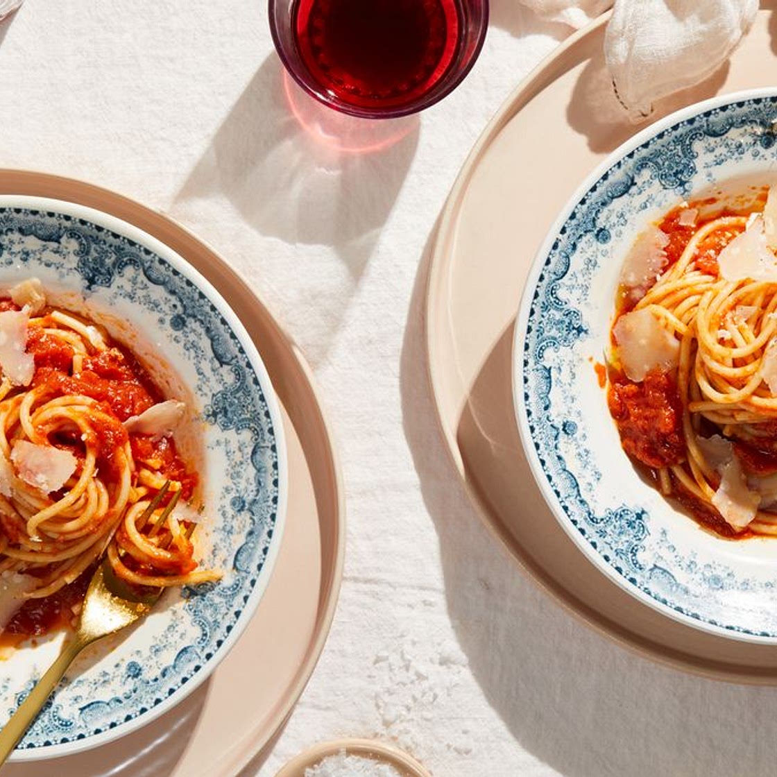 Marcella Hazan's Tomato Sauce With Onion & Butter