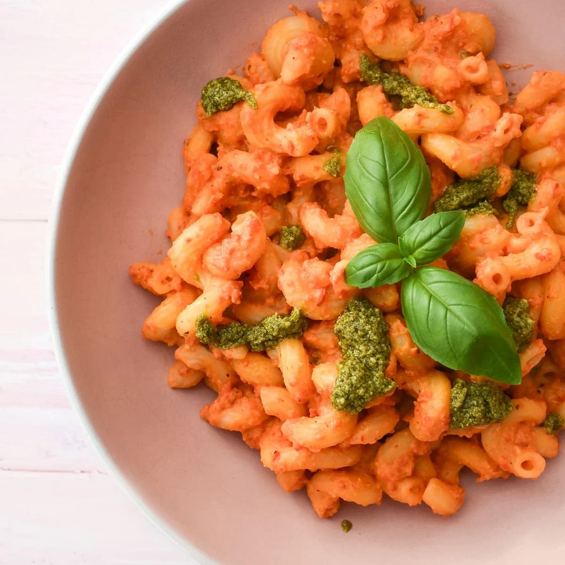 Roasted Red Pepper & Chickpea Pasta with Tahini