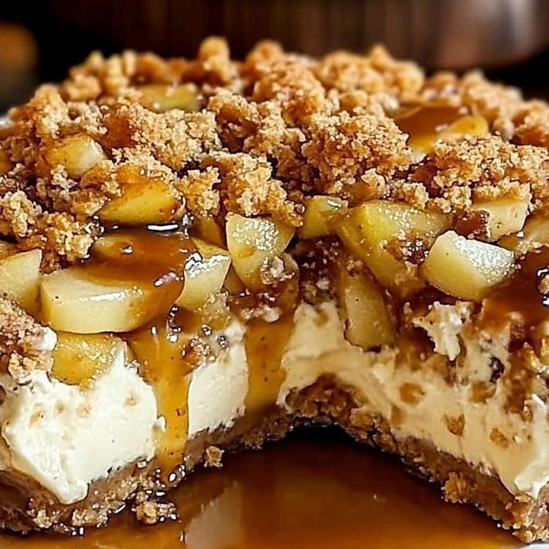 Apple Crisp Cheesecake 