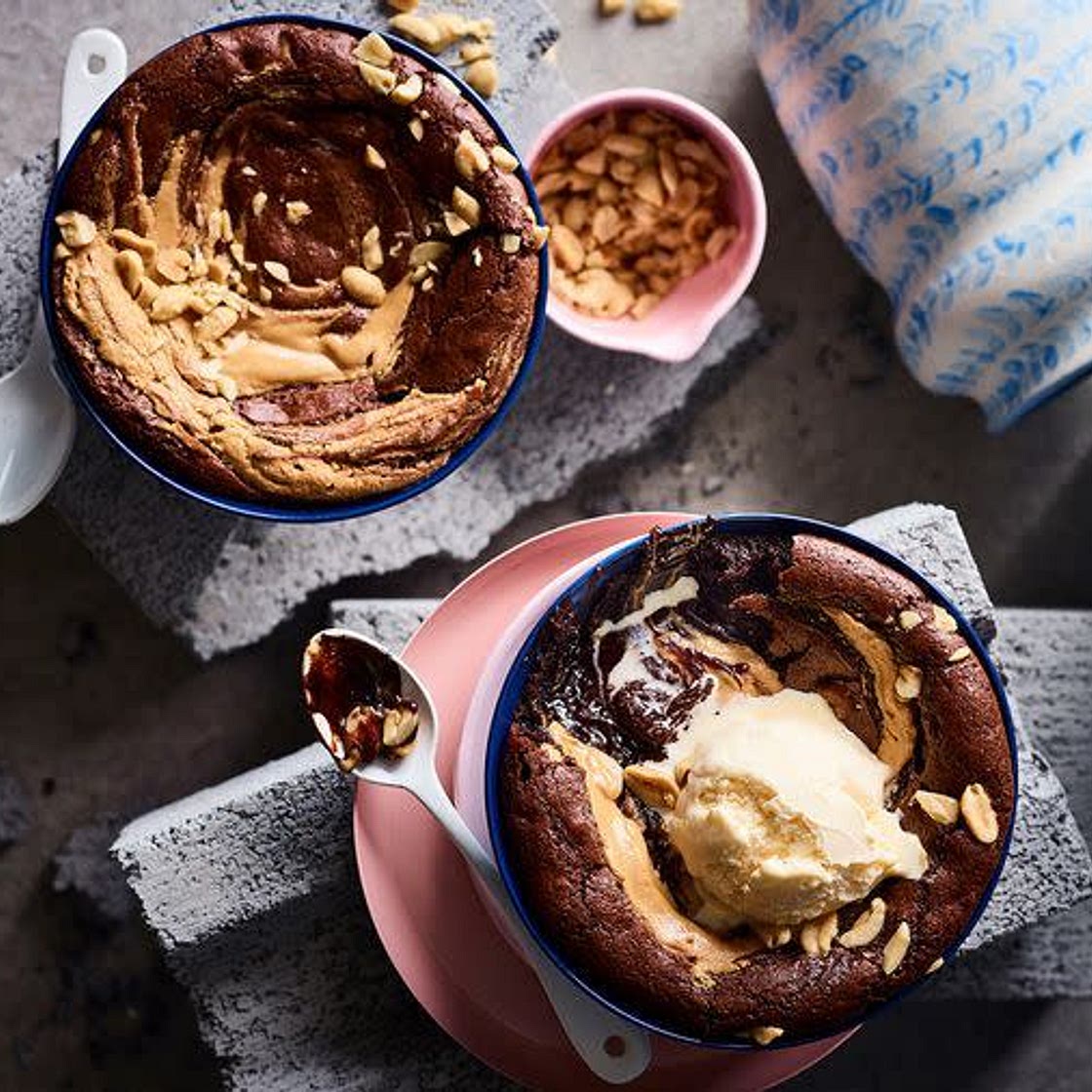 salted peanut brownie pudding