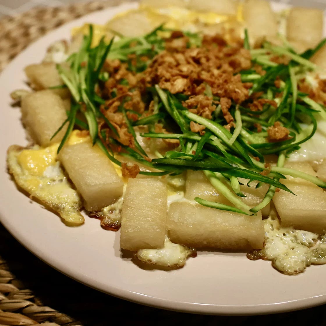 Bot Chien (Vietnamese Fried Rice Flour Cake)