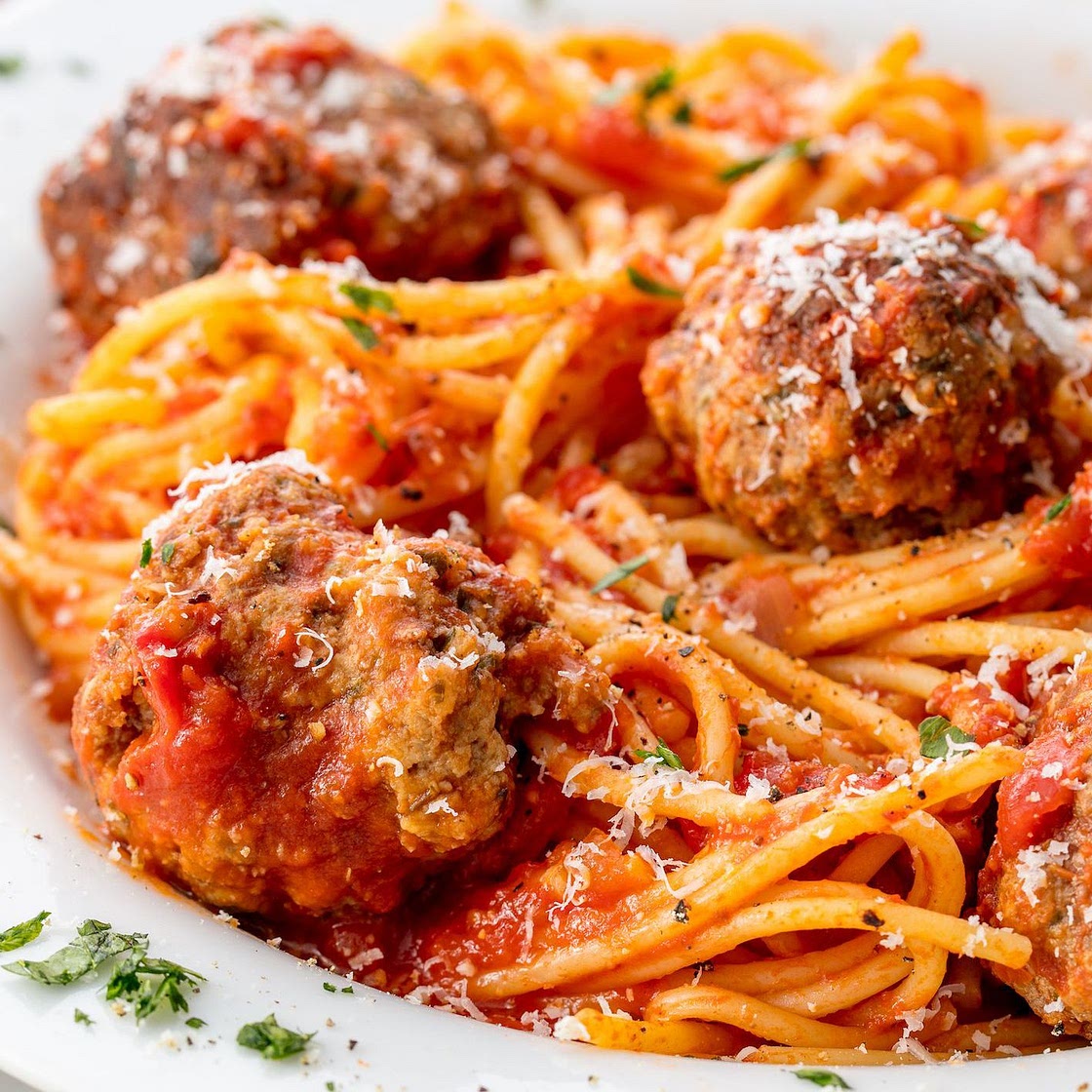 Spaghetti & Meatballs