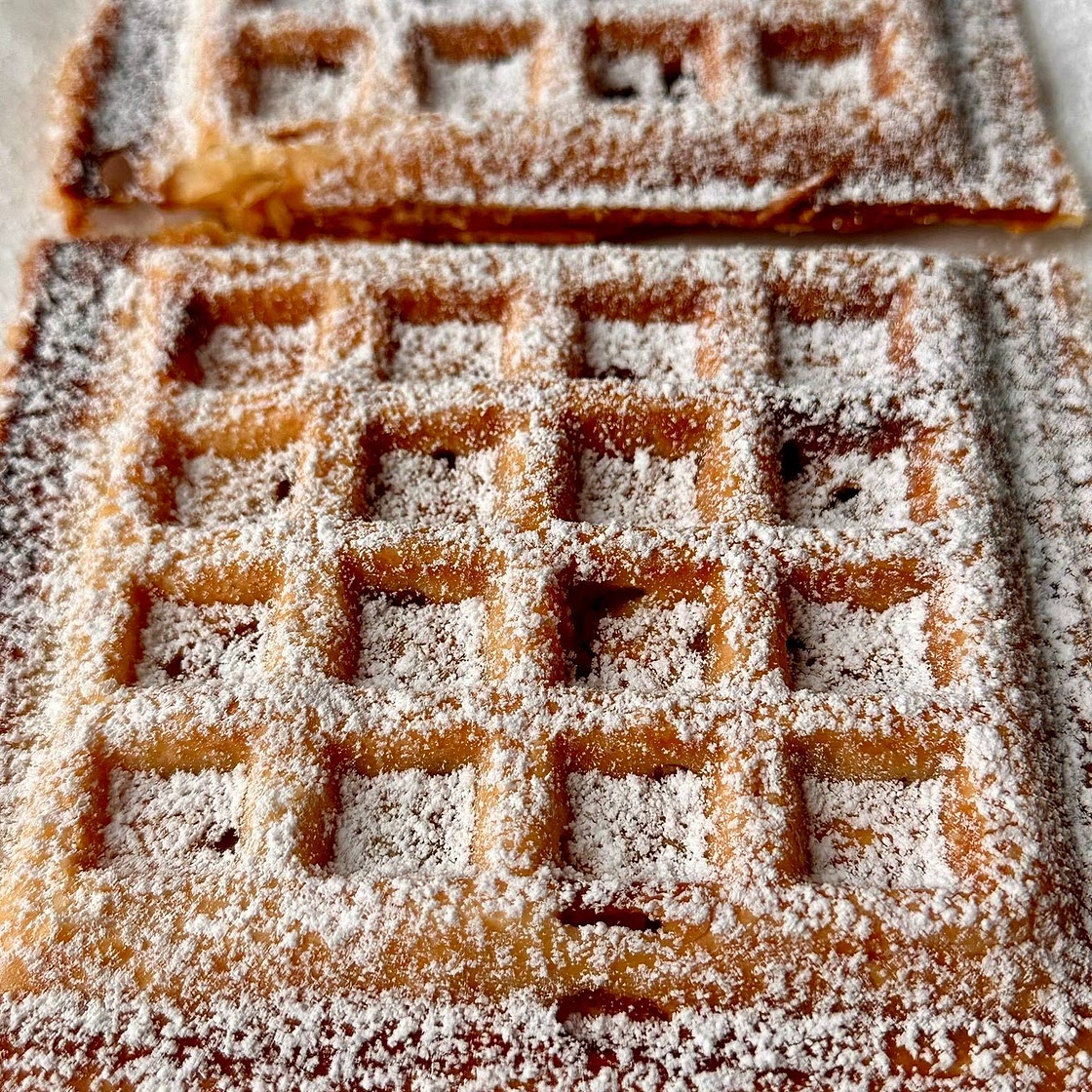 3 Ingredient Waffle maker Apple Pies 