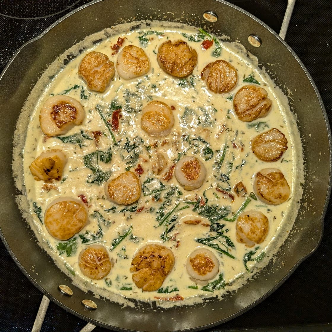 Creamy Tuscan Garlic Scallops