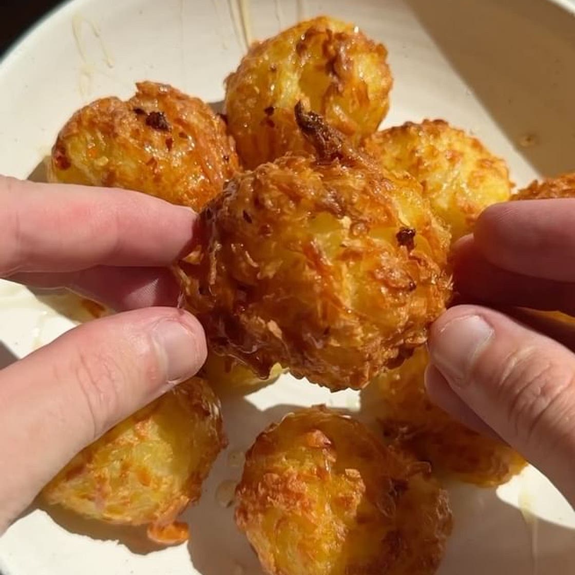 Air Fryer Crispy Halloumi & Potato Tots 🥔 🧀 (Serves 2&n