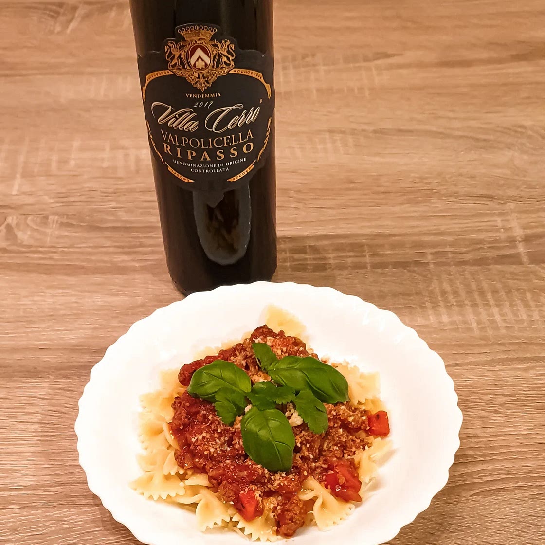 Farfalles à la bolognaise