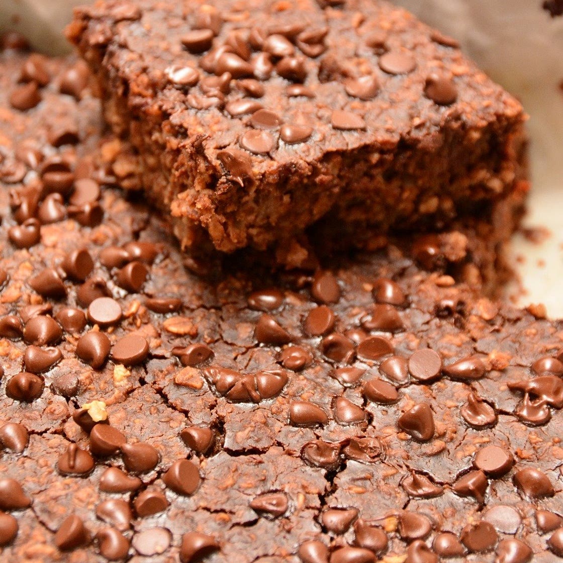 Irresistible Vegan Oatmeal Brownies