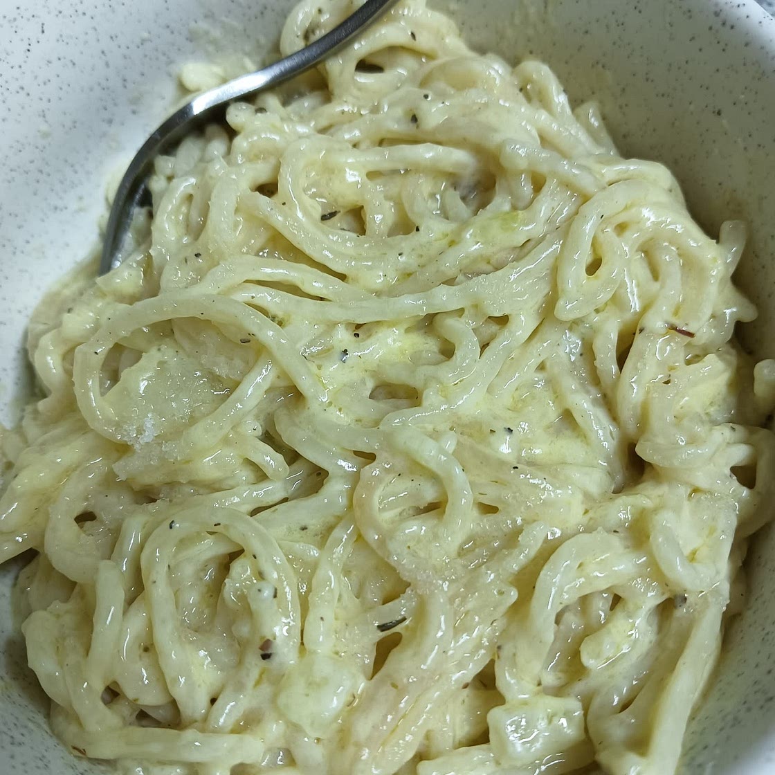 Pasta with Parmesan Cream