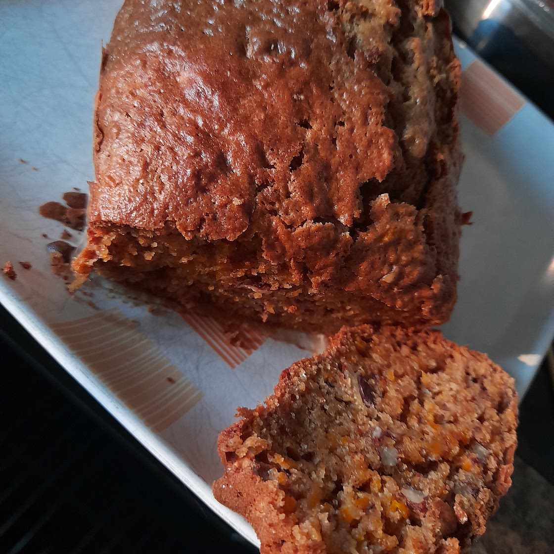 Carrot Pecan Cake 🥕