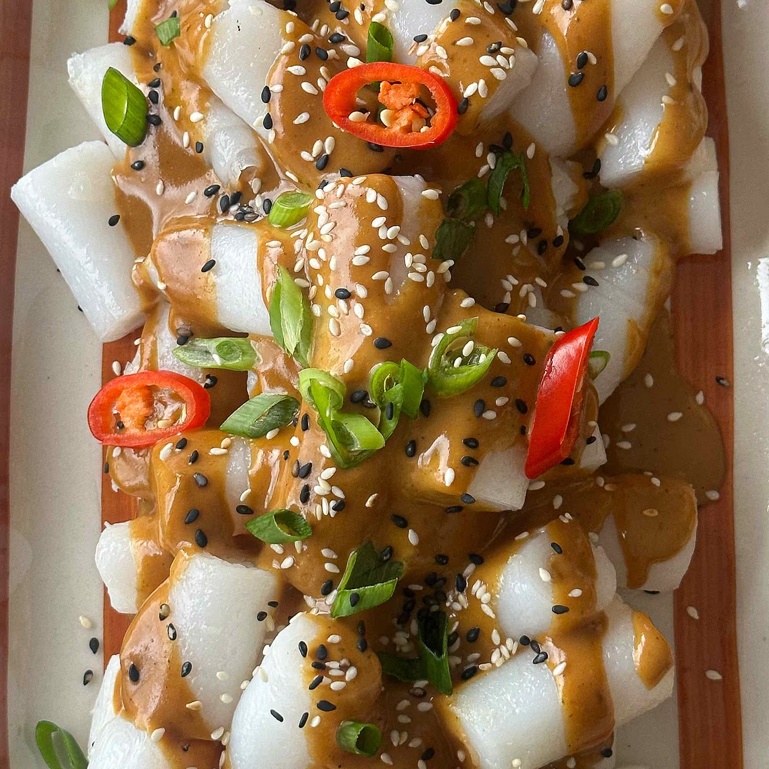 Rolled peanut noodles