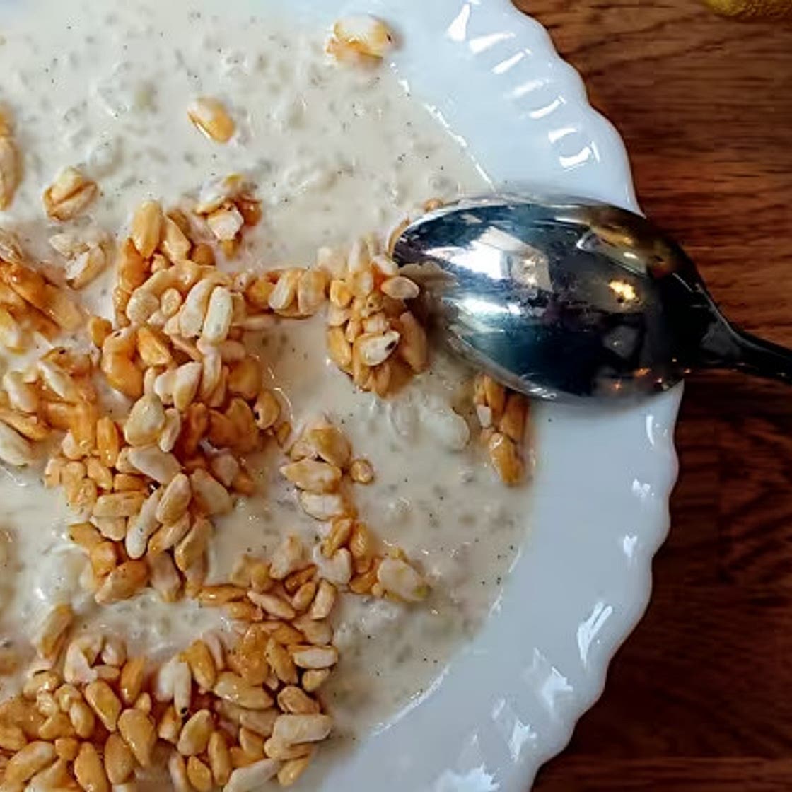 Riz à lait au riz soufflé caramélisé