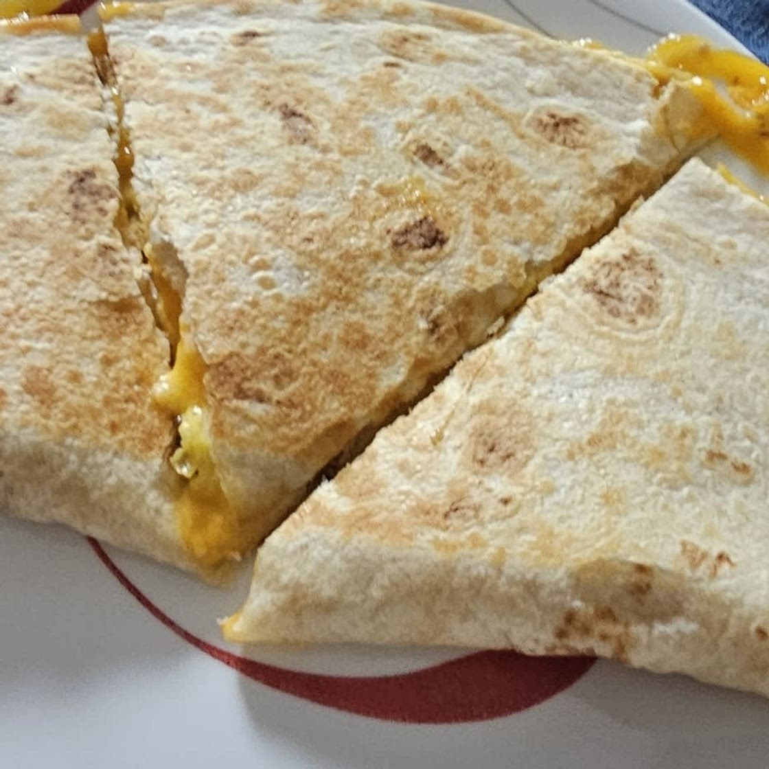 Easy Breakfast Quesadilla