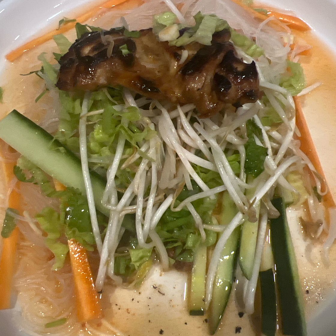 Vietnamese Noodles with Lemongrass Chicken