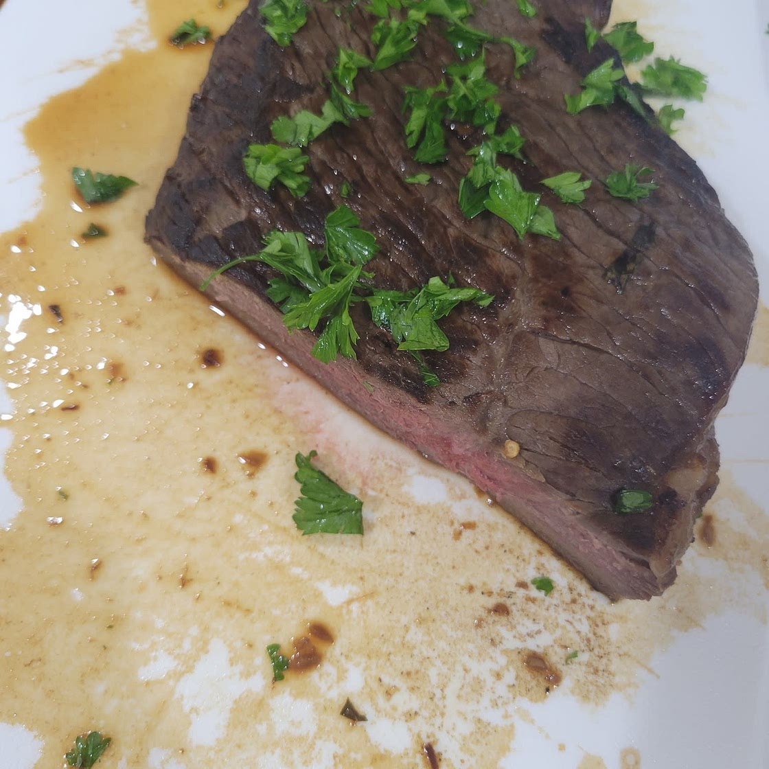 Red Wine and Garlic Marinated London Broil Recipe