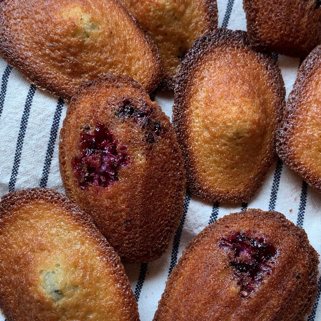 Blackberry madeleines 💙