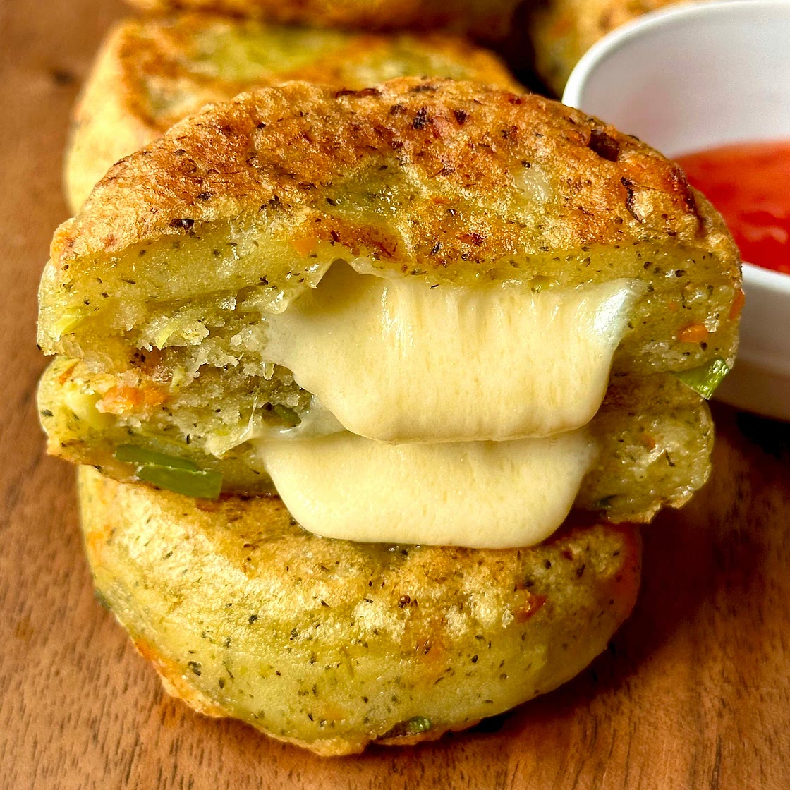 Cheesy Potato N Veg Pancakes 