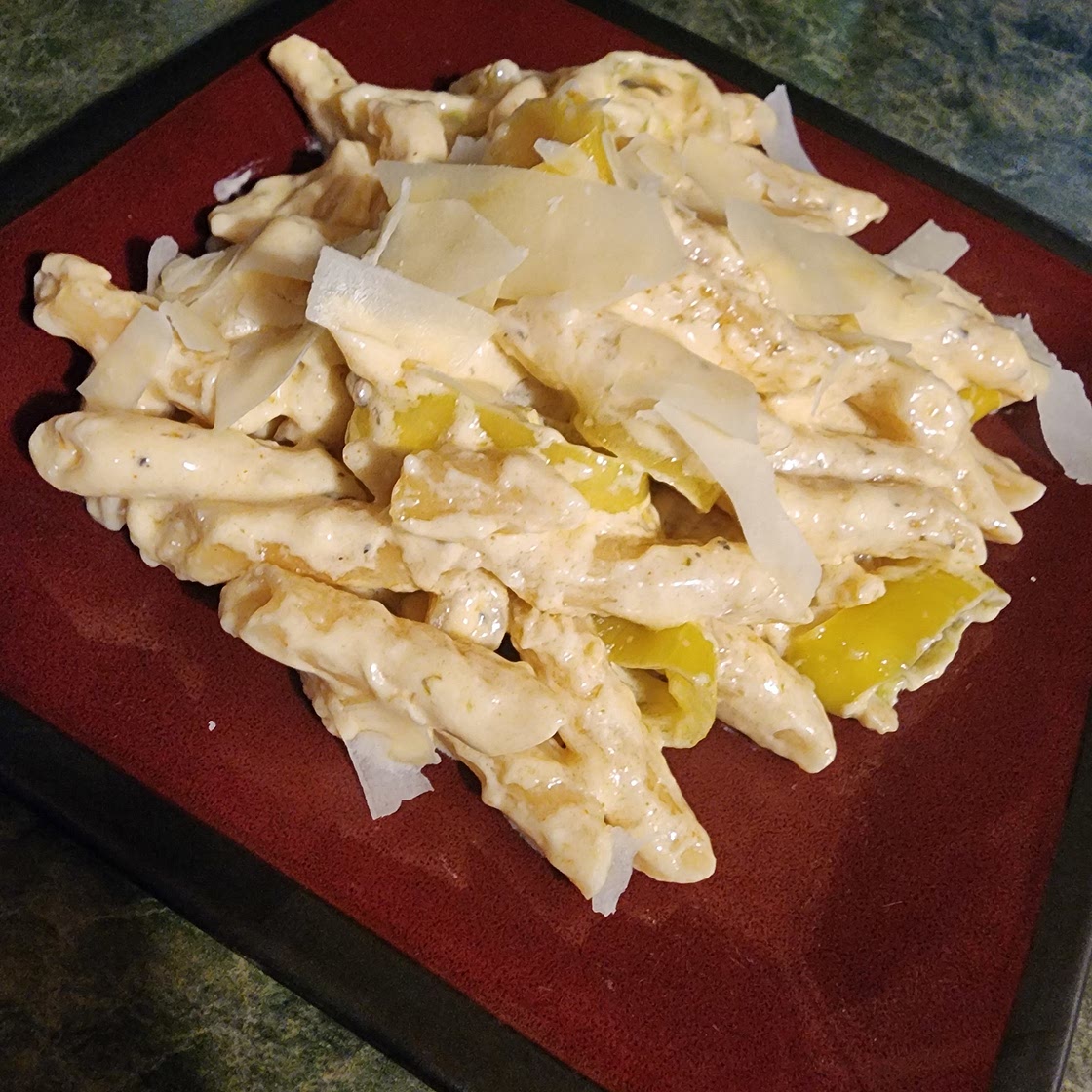 Asiago Banana Pepper Alfredo W/chicken