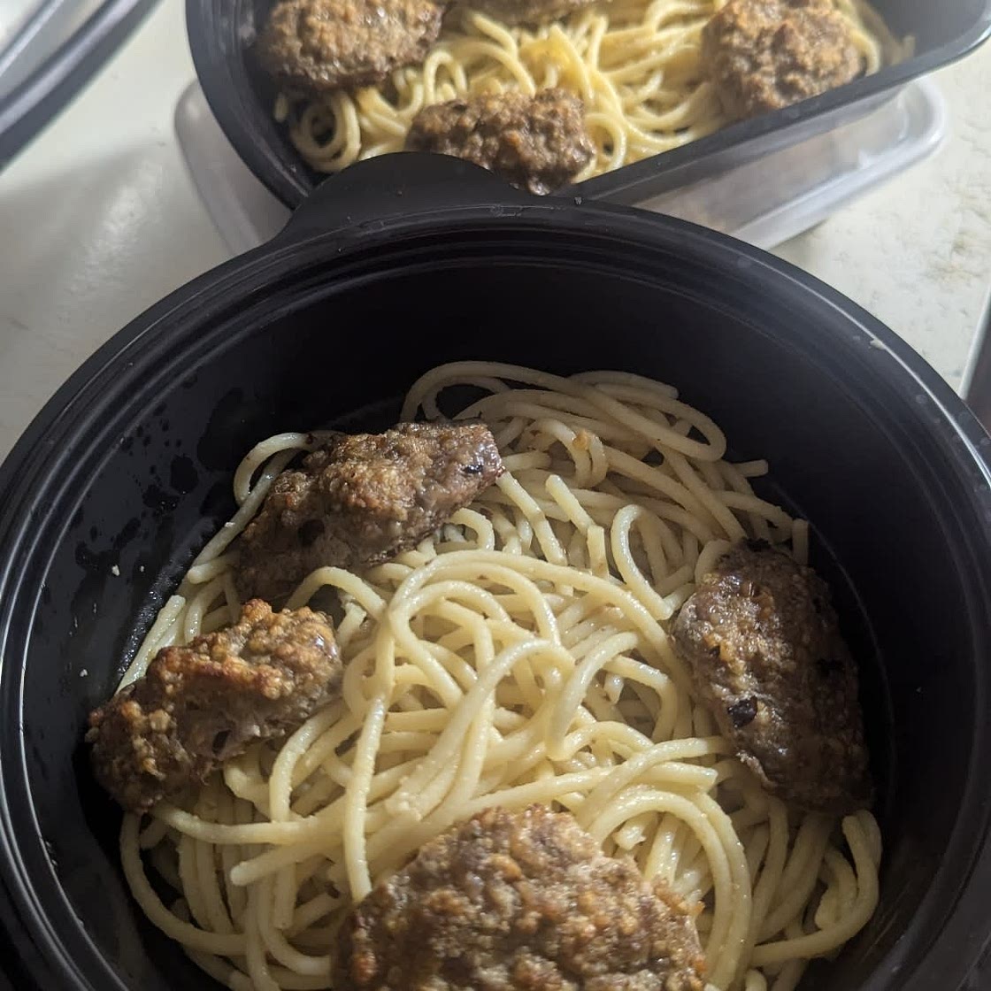 Parmesan Garlic Spaghetti with Chicken Meatballs