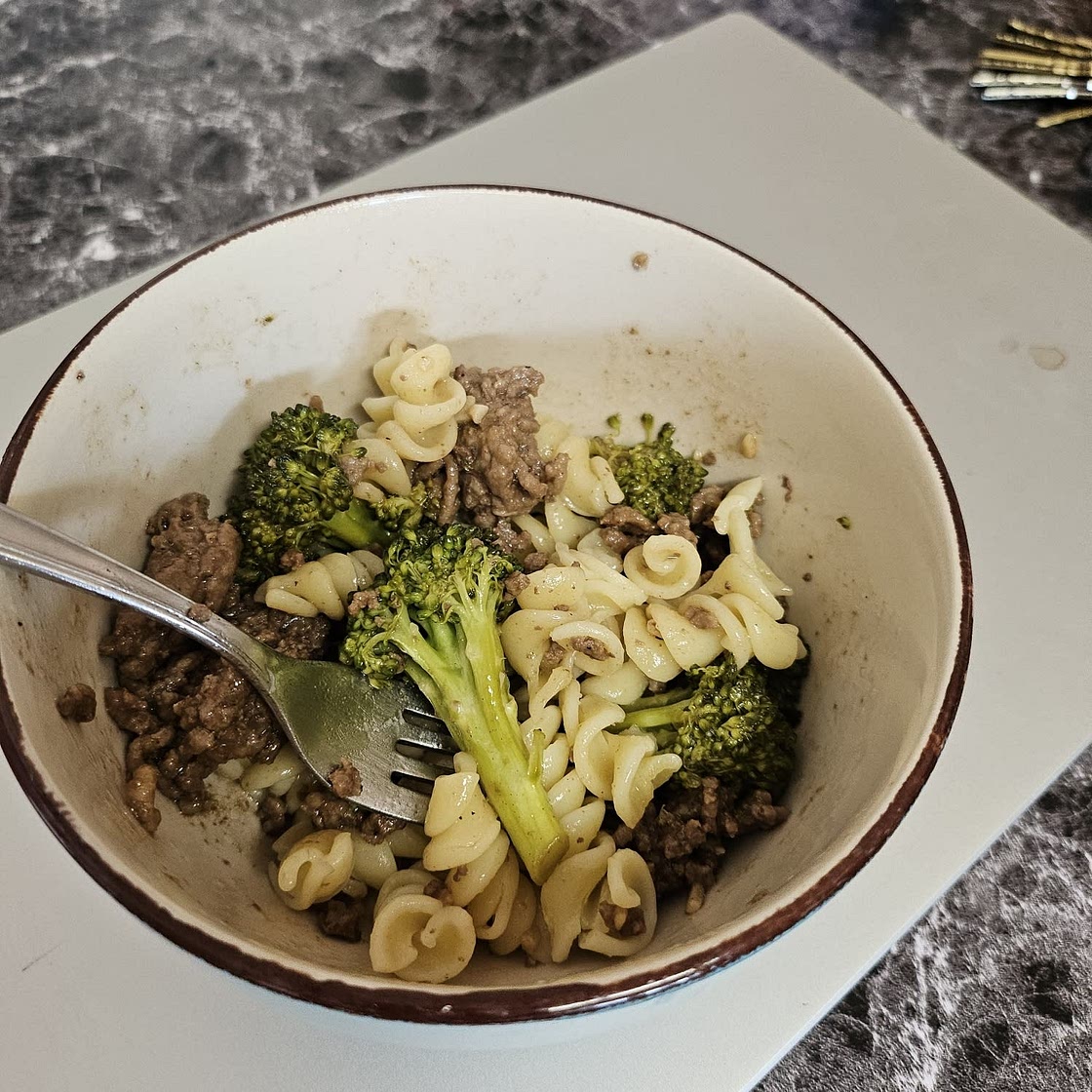 Mongolian Ground Beef Noodles