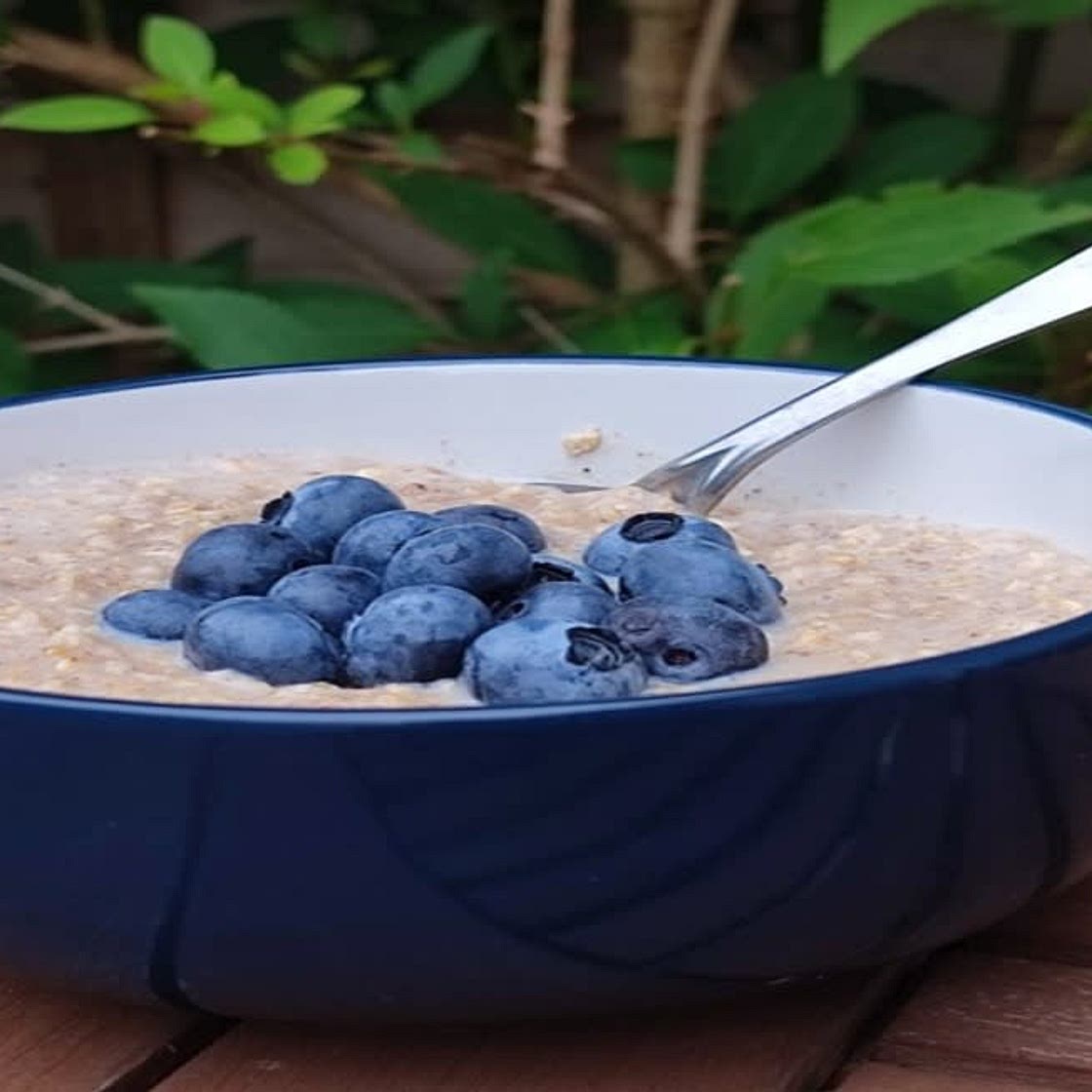 Zesty Porridge with Blueberries