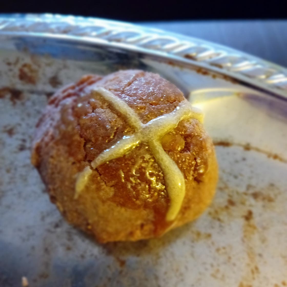 Citrus Choc-chip Hot Cross Buns