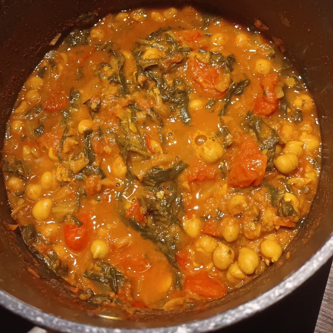 Chickpea and Spinach Curry Recipe