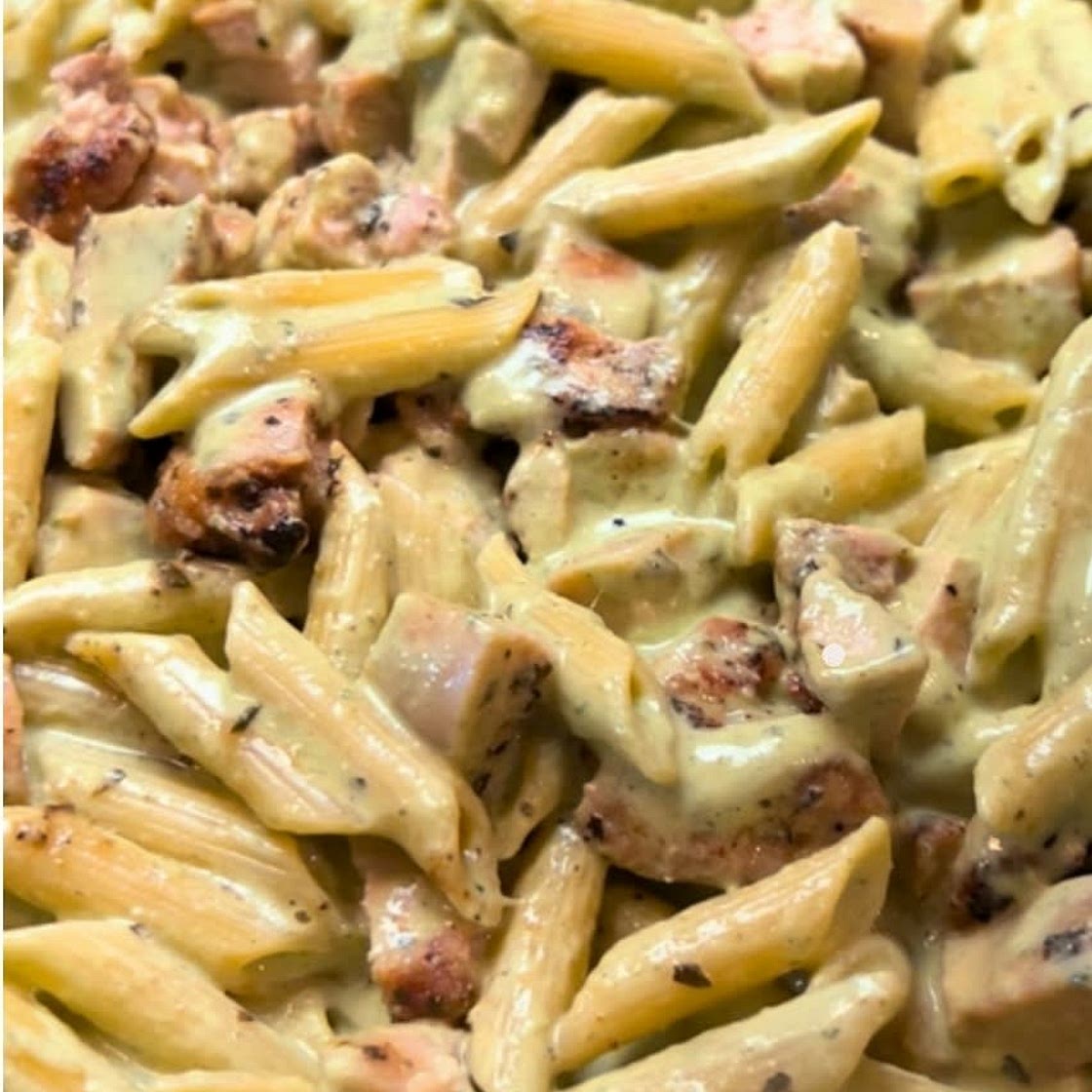 Creamy Chicken Pesto Pasta