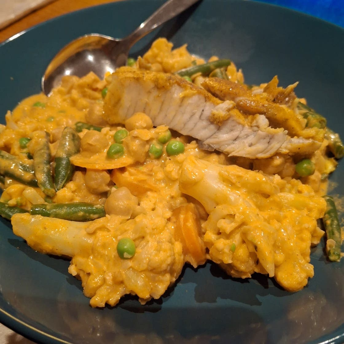 Thai Peanut Coconut Cauliflower Chickpea Curry