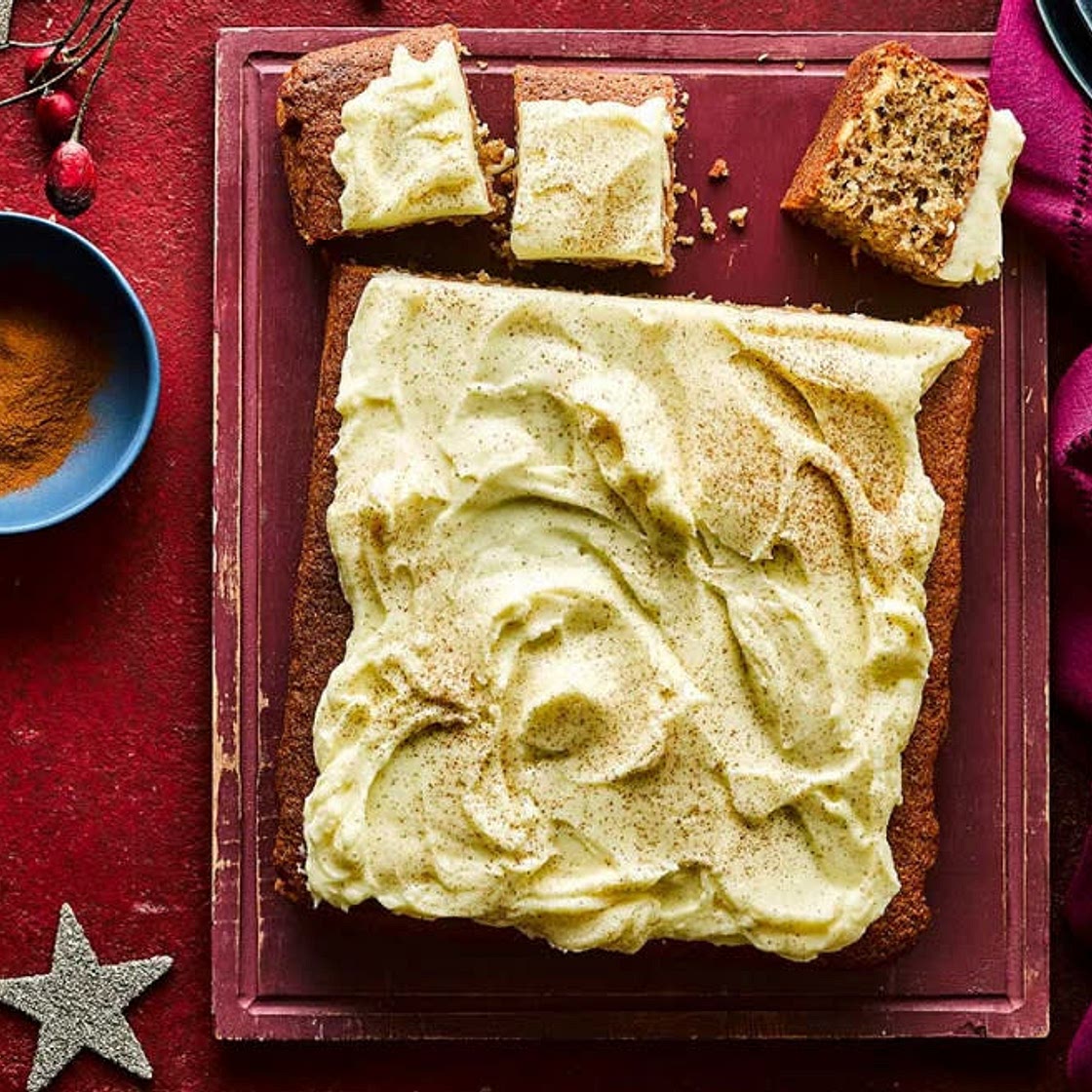 Banana tray bake with cream cheese frosting 