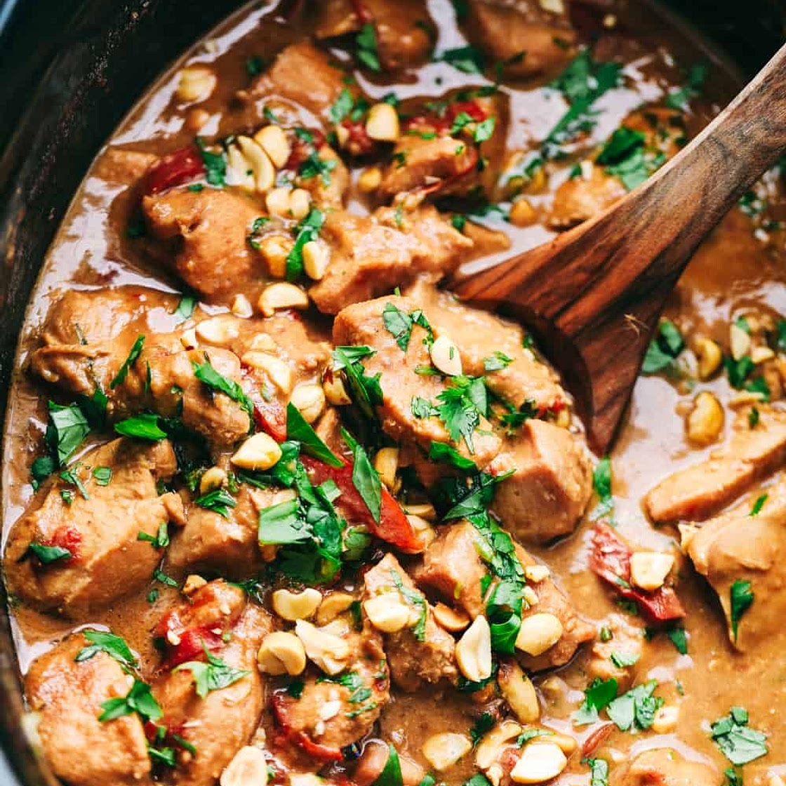 Slow Cooker Thai Peanut Chicken 